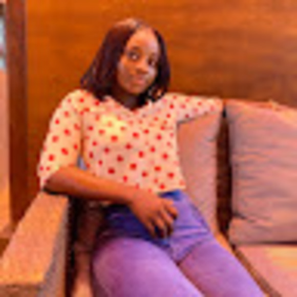 Meet your Posher, Esther - Picture 1 of 1